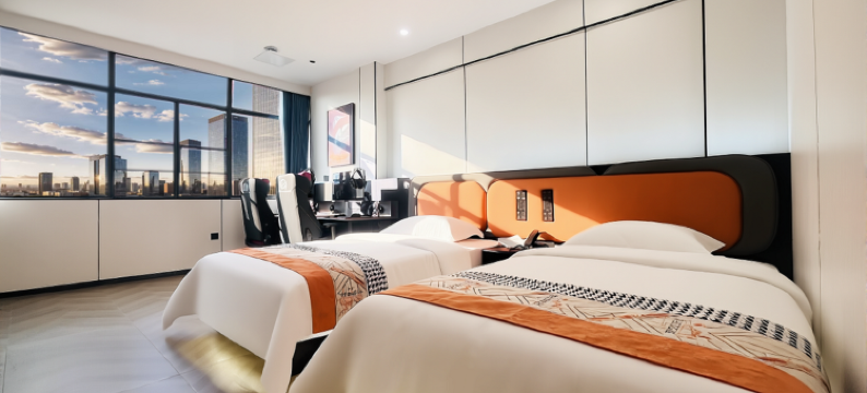 飓龙电竞酒店(高安鹏泰百货店)图片