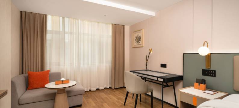 和逸酒店(兰州大学火车站地铁站店)图片