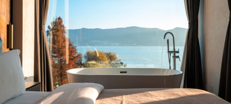 蔚蓝海景民宿(才村洱海生态廊道店)图片