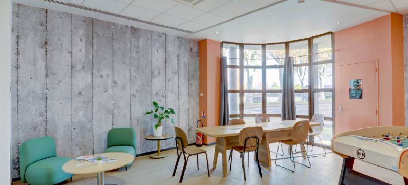 民宿酒店蒙吕松中心(B&B HOTEL Montluçon Centre)图片