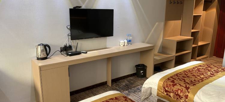 太白尘外云涧民宿图片