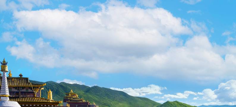 松赞林里雪山湖泊景观酒店(香格里拉松赞林寺景区内店)图片