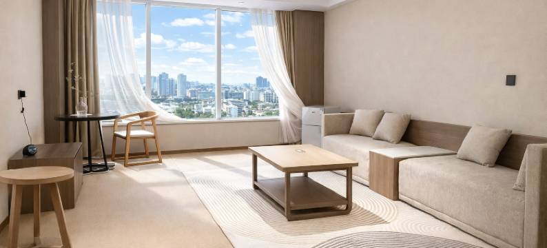 枕畔・皇庭WARMWORLDS•MAGNLWMCENWS180°观景设计酒店(DL胖东来店)图片