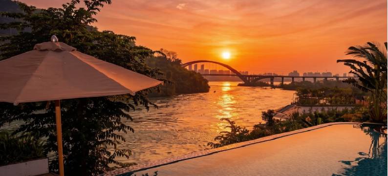 西双版纳景洪景岸江景度假酒店(澜沧江店)图片