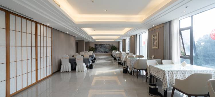 彭州牡丹云锦花园酒店(龙兴寺店)图片
