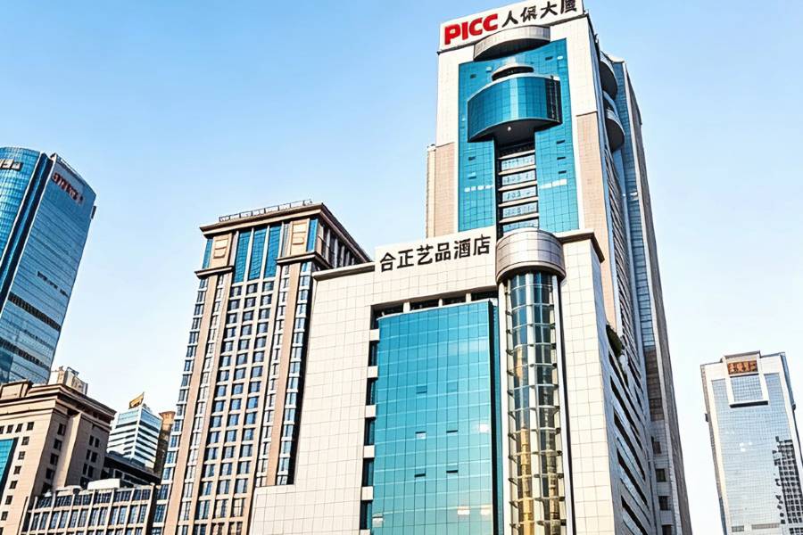成都春熙路天府廣場地鐵站合正藝品酒店