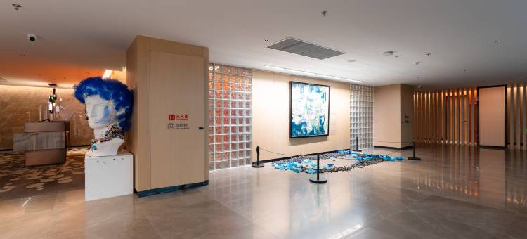 威海天和美术馆酒店(葡萄滩海水浴场店)图片