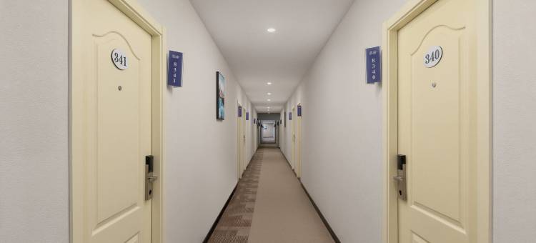华驿浩睡酒店(临沂鲁南家具城桃源科技广场店)图片