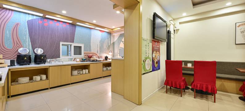 楠树轻居酒店(天津天塔地铁站南开大学店)图片