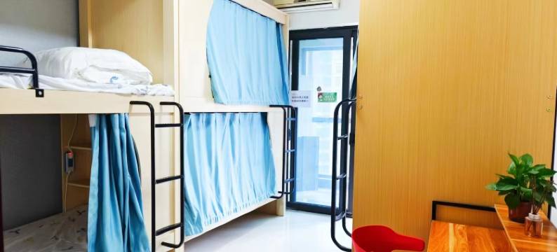 期遇青年旅舍(郑州曼哈顿燕庄地铁站店)图片