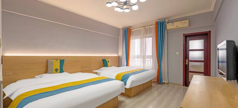 宏泰酒店(西安钟楼回民街店)图片