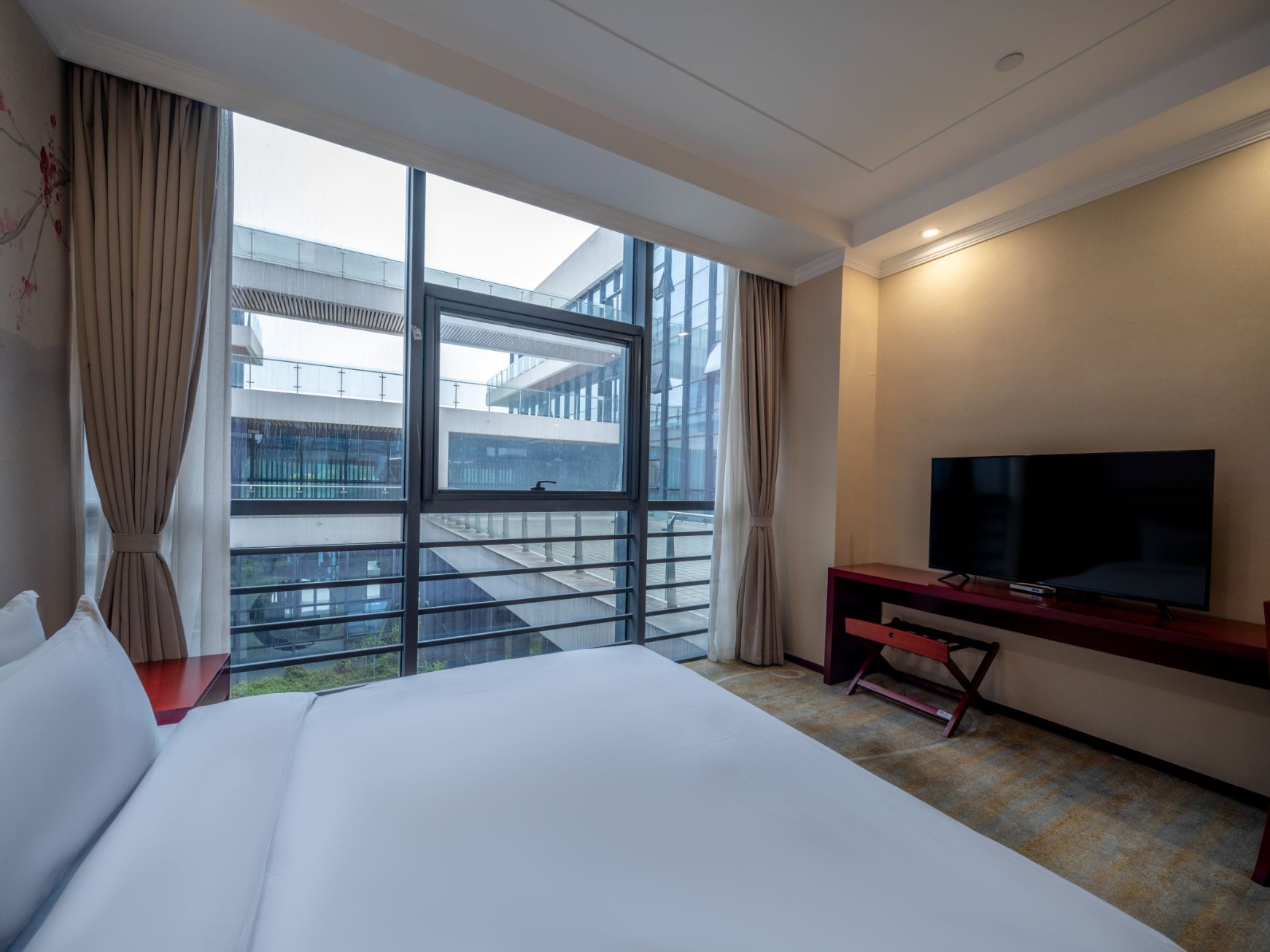 Jiayue Yinhu Hotel Over view