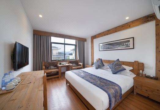 Wuyi Mountain Yumushan Villa Hotel Overview