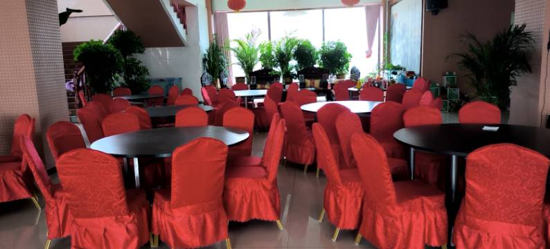 阳原朝辉大酒店图片