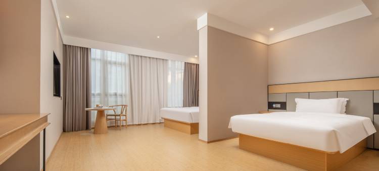 怡莱莫丽酒店(自贡华商国际城店)图片