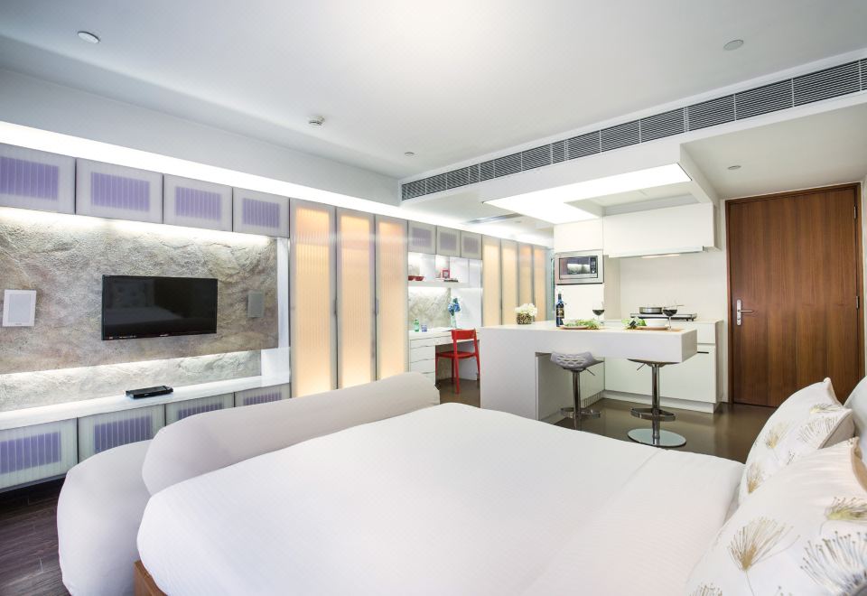 V Wanchai Hotel Hotel Overview