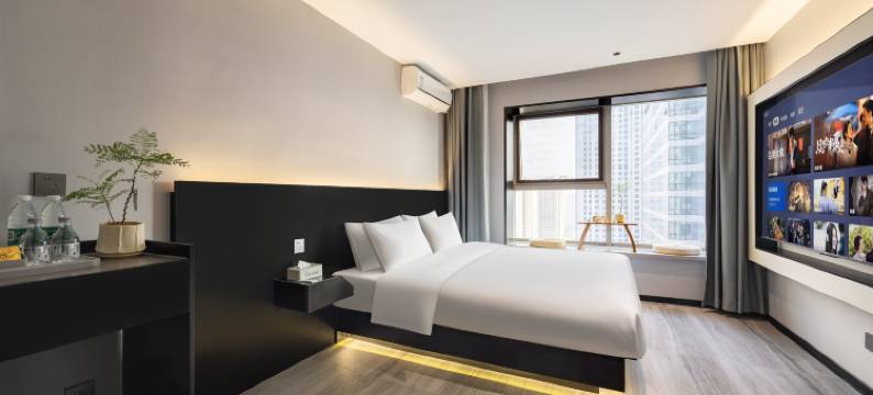 摩登甄选酒店(万达广场营盘街地铁站店)图片