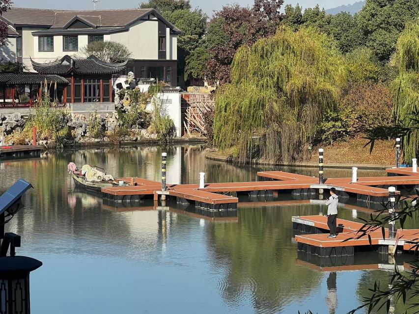 Taihuyuan Holiday Hotel Over view