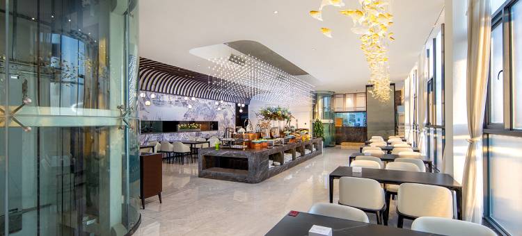 维也纳酒店(昆明斗南花卉市场金桂街地铁站店)图片