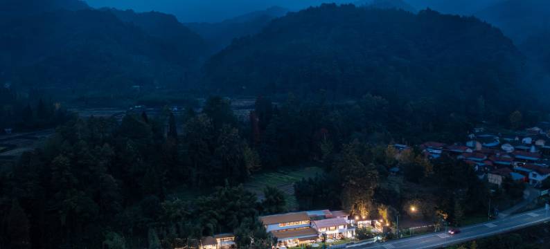 彭州映云半山汤池别院图片