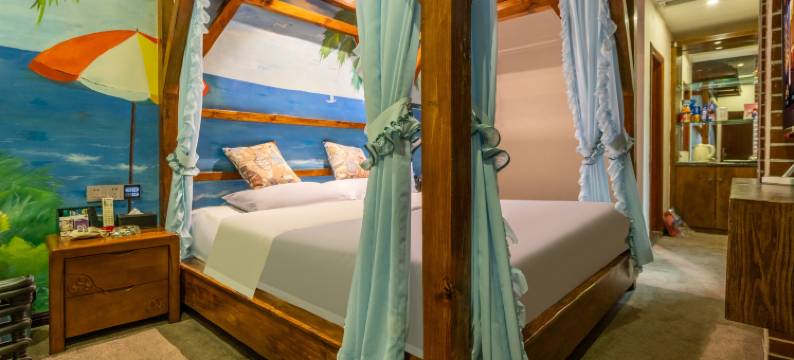 友佳主题酒店(彭州高铁站龙兴寺店)图片