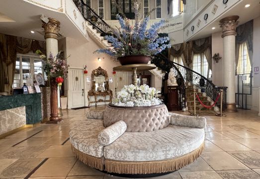 Chuchaiburi Sri Amphawa Hotel Overview