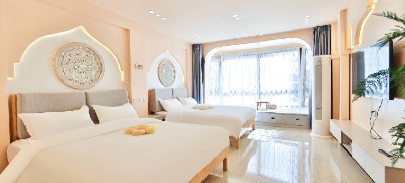 爱屋·观影网红民宿(延吉延边大学西市场店)图片