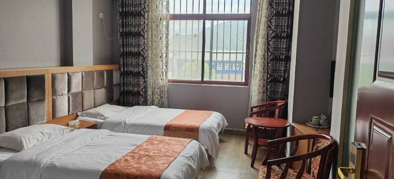 冕宁萍聚宾馆图片