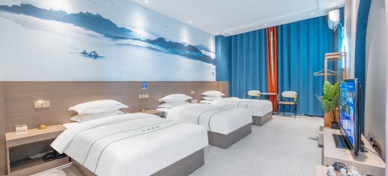 芒市云曼民宿(芒市广场德宏机场店)图片