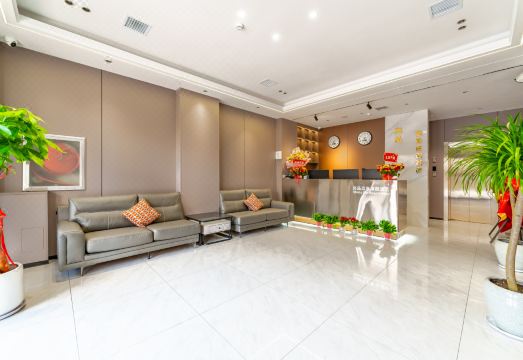 Shangpin Resort Hotel (Fengcheng Dongtang Hot Spring) Hotel Overview