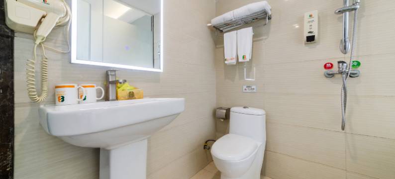 八方精品酒店(深圳国际会展中心沙井京基百纳店)图片