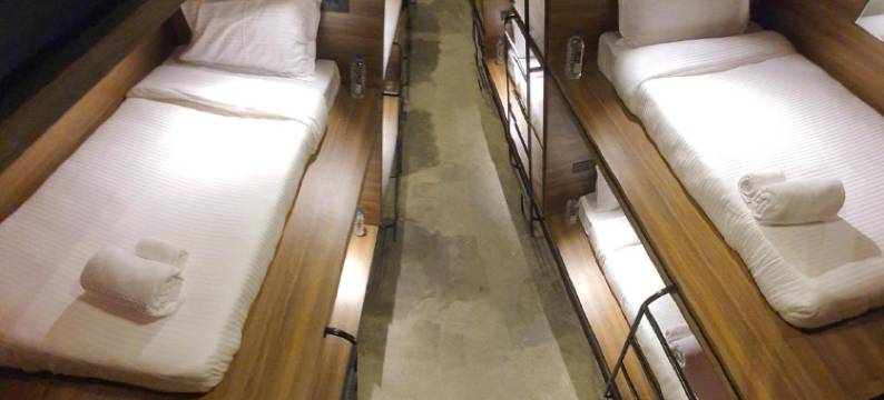 戈尔甘玛于拉光环酒店(Aureole Mayura Goregaon)图片