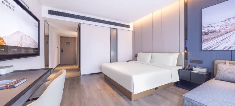 广州白云站聚龙地铁站亚朵酒店图片