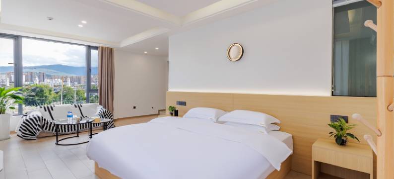 大理海嘴海景酒店(兴盛大桥店)图片