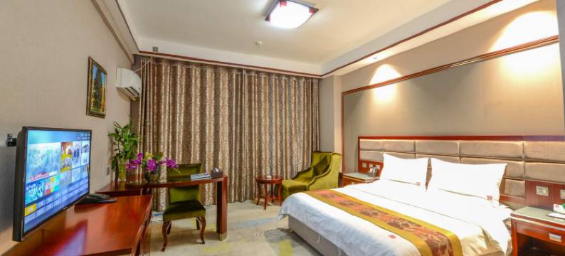 富蕴福瑞大酒店图片