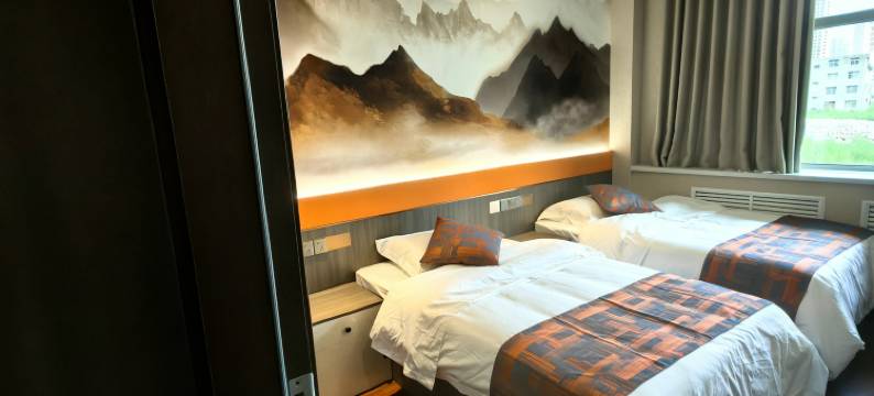 友嘉客栈(兰州海鸿国际中心店)图片