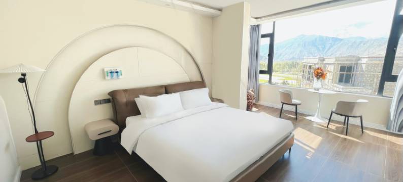 陌野轩民宿(文成公主剧场店)图片