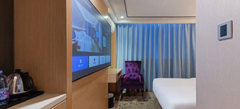 曼陀伦酒店(深圳莲塘地铁站店)图片