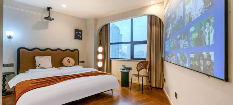 缦云影音酒店(汉中高铁站店)图片