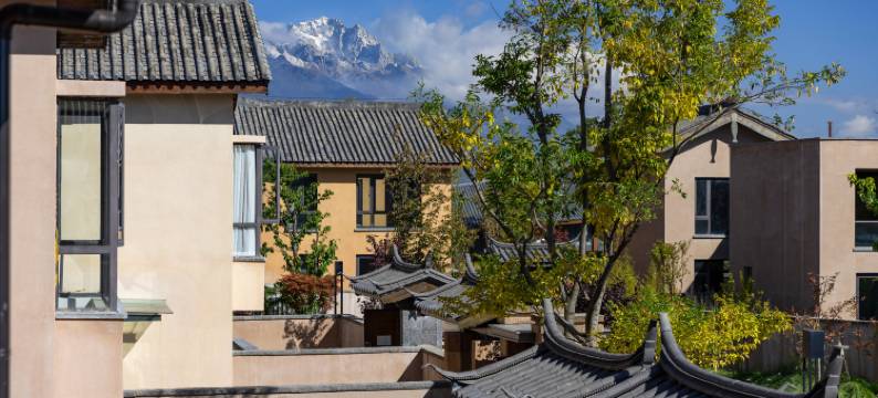 丽江玉龙沉香墨染·雪山私汤温泉度假别院图片