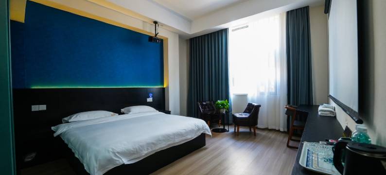 桦韵精品商务酒店(西南石油大学店)图片