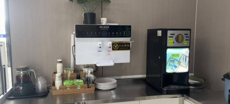 正诚酒店(中山小榄高铁站东升国宴店)图片