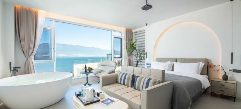 大理娜莉娅Nalia·Villa Holiday海景度假民宿(大理机场洱海店)图片