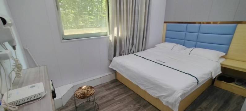 漫途民宿(广州东站沙河地铁站店)图片