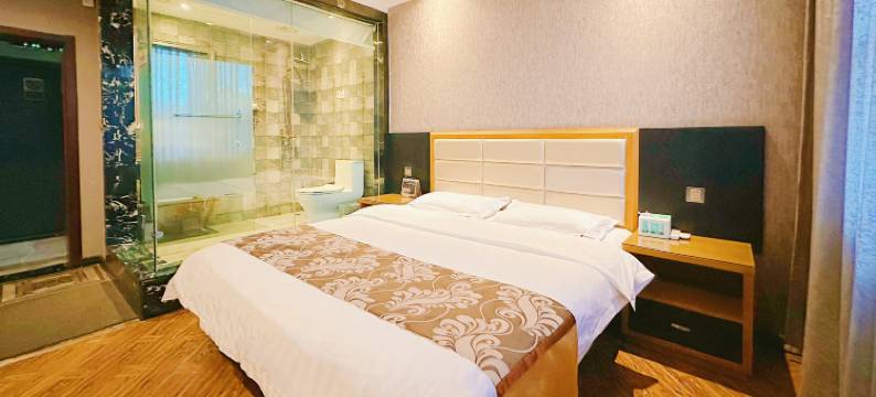 爱泊酒店(伊宁火车站店)图片