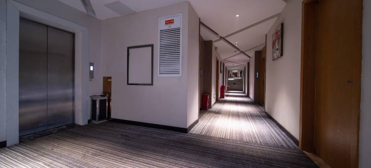 比印酒店(贵阳喷水池地铁站师大店)图片