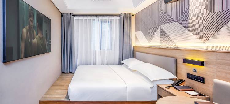 柏曼酒店(重庆渝中大礼堂店)图片