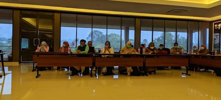 苏卡布米阳台酒店(Balcony Hotel Sukabumi)图片