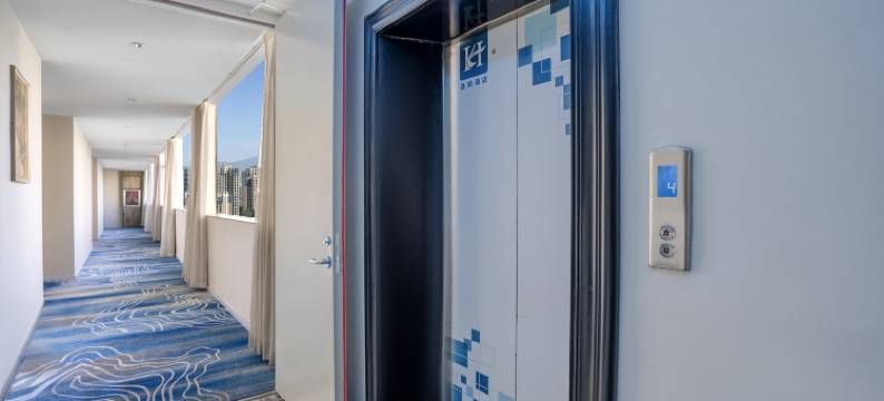 昆明春尚酒店(同德广场小菜园地铁站店)图片