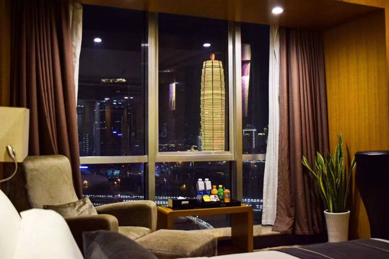 绿城中州国际大饭店(郑州会展中心店)图片